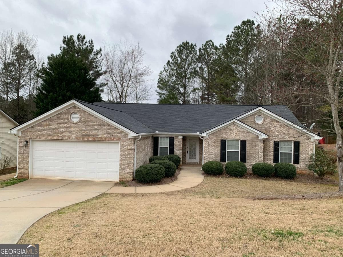 4 bedroom, 3 bathroom single family residence for rent at 1421 Jefferson Stati Road, Jefferson, GA 30549 for $2,000 a month — photo 1 of 1