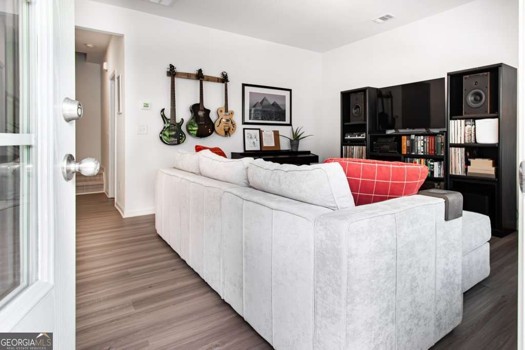 3 bedroom, 3 bathroom, 1,700 sq ft townhouse for sale at 2106 Remy Court, Kennesaw, GA 30144 — photo 9