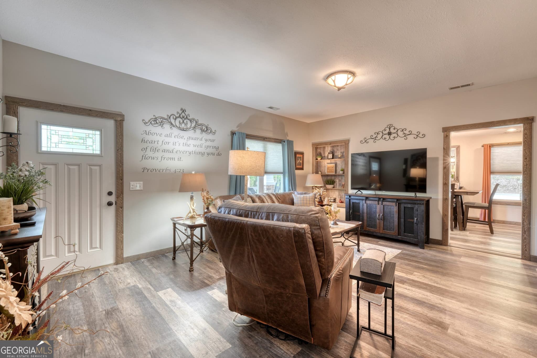 2 bedroom, 3 bathroom, 1,566 sq ft single family residence under contract at 78 Bells Hollow, Blairsville, GA 30512 — photo 2