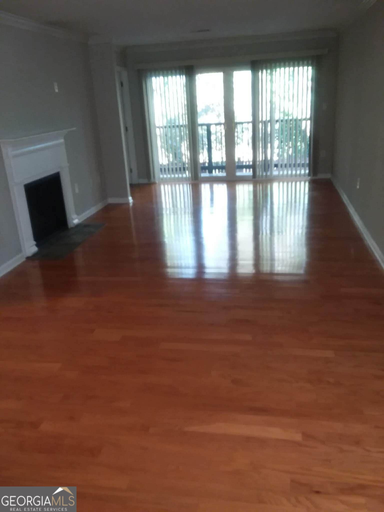 2 bedroom, 2 bathroom, 1,249 sq ft condominium for rent at 4111 Pine Heights Drive, Atlanta, GA 30324 for $2,200 a month — photo 3