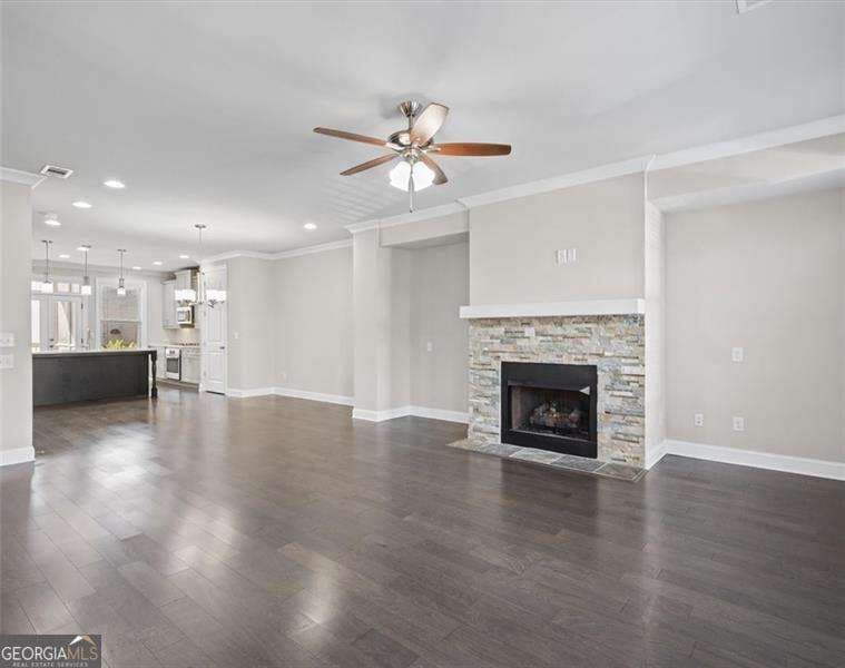 4 bedroom, 3.5 bathroom, 1,718 sq ft townhouse for sale at 1781 Kenstone Walk, Dunwoody, GA 30338 — photo 6