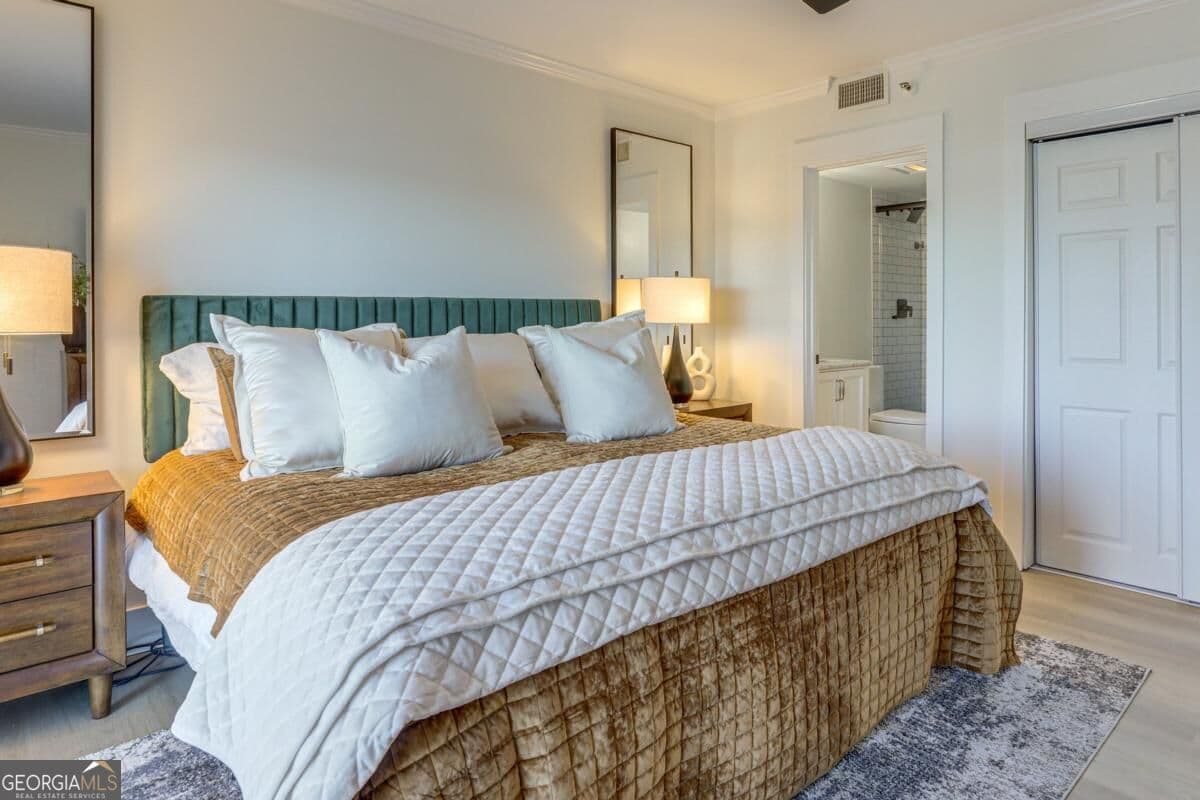 1 bedroom, 1 bathroom, 645 sq ft condominium for sale at 1280 W Peachtree Street 805, Atlanta, GA 30309 — photo 9
