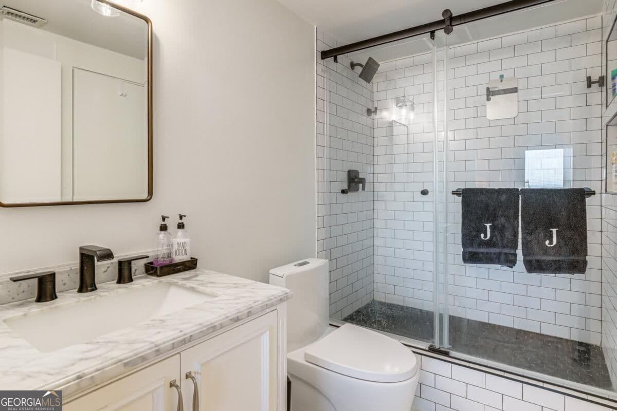 1 bedroom, 1 bathroom, 645 sq ft condominium for sale at 1280 W Peachtree Street 805, Atlanta, GA 30309 — photo 8