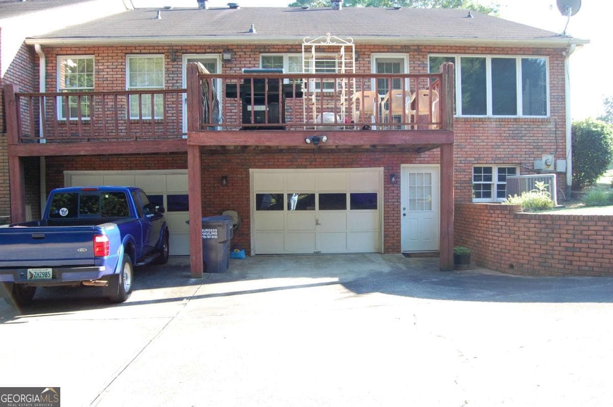 3 bedroom, 3 bathroom, 4,882 sq ft townhouse for sale at 3315 Salem Cove Trail, Conyers, GA 30013 — photo 5