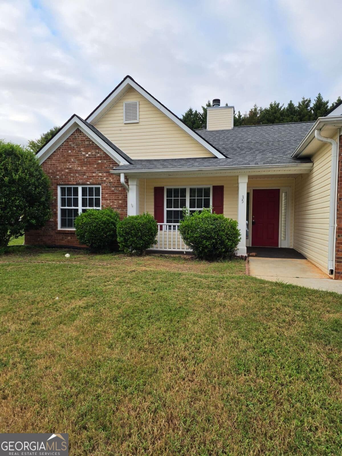 4 bedroom, 2 bathroom, 2,198 sq ft single family residence for rent at 35 Montgomery Court, Covington, GA 30016 for $2,200 a month — photo 2