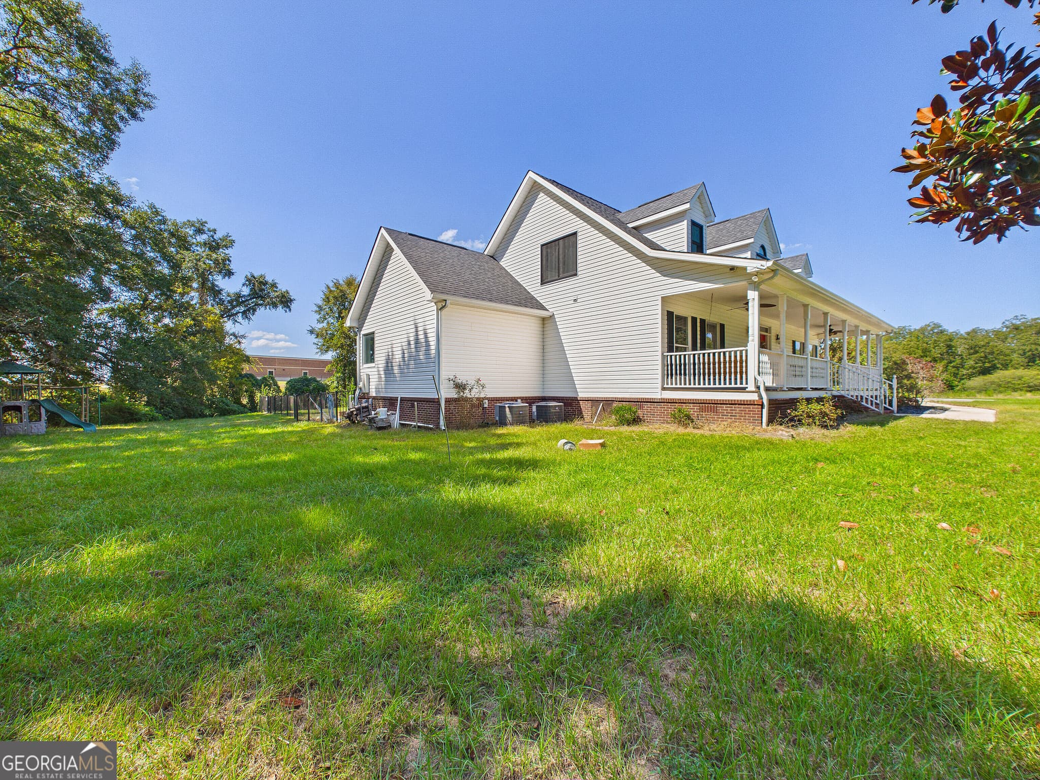 4 bedroom, 3.5 bathroom, 3,203 sq ft single family residence for sale at 2628 Highway 127, Kathleen, GA 31047 — photo 7