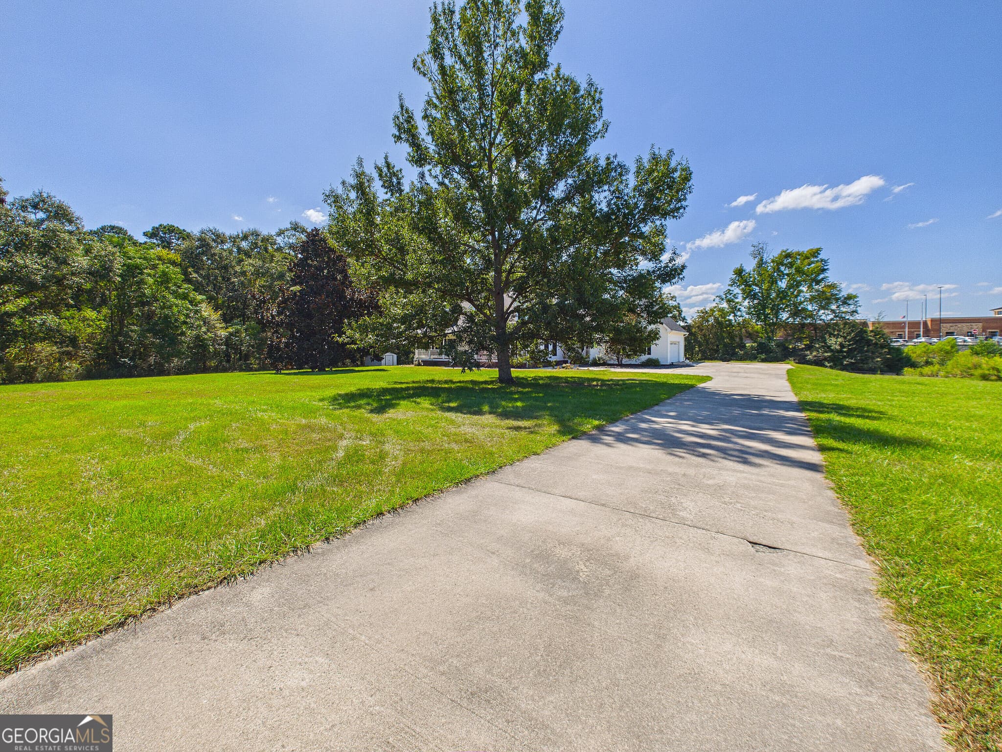 4 bedroom, 3.5 bathroom, 3,203 sq ft single family residence for sale at 2628 Highway 127, Kathleen, GA 31047 — photo 4