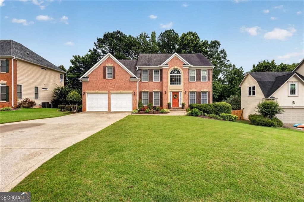 5 bedroom, 2.5 bathroom, 3,025 sq ft single family residence for sale at 2456 Stonecroft Way, Duluth, GA 30097