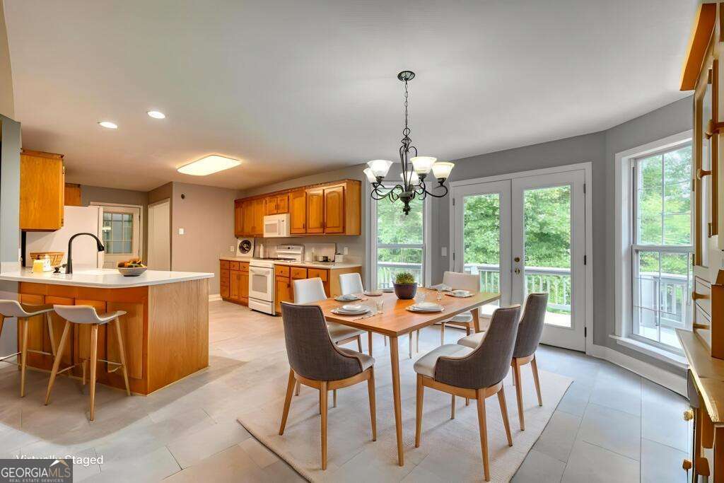 4 bedroom, 3 bathroom, 3,592 sq ft single family residence under contract at 490 Copperhead Road, Blairsville, GA 30512 — photo 4