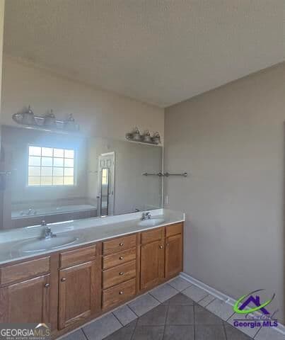 3 bedroom, 2 bathroom, 1,912 sq ft single family residence for sale at 118 Dovecot Drive, Warner Robins, GA 31088 — photo 6