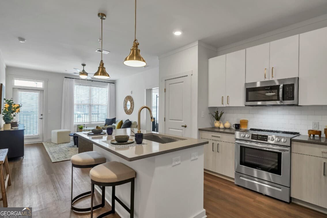 1 bedroom, 1 bathroom, 731 sq ft apartment for rent at 300 Prominence Poin Parkway 1204, Canton, GA 30114 for $1,485 a month