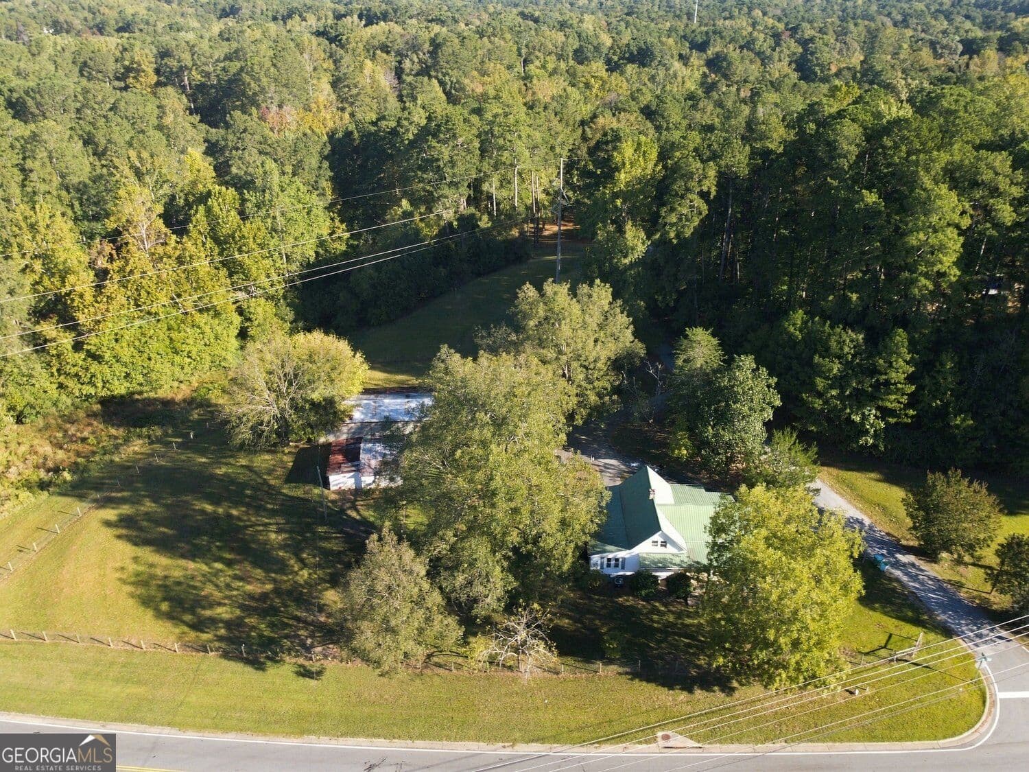 4 bedroom, 1 bathroom, 1,846 sq ft single family residence for sale at 2825 Brannan Road, Snellville, GA 30039 — photo 9