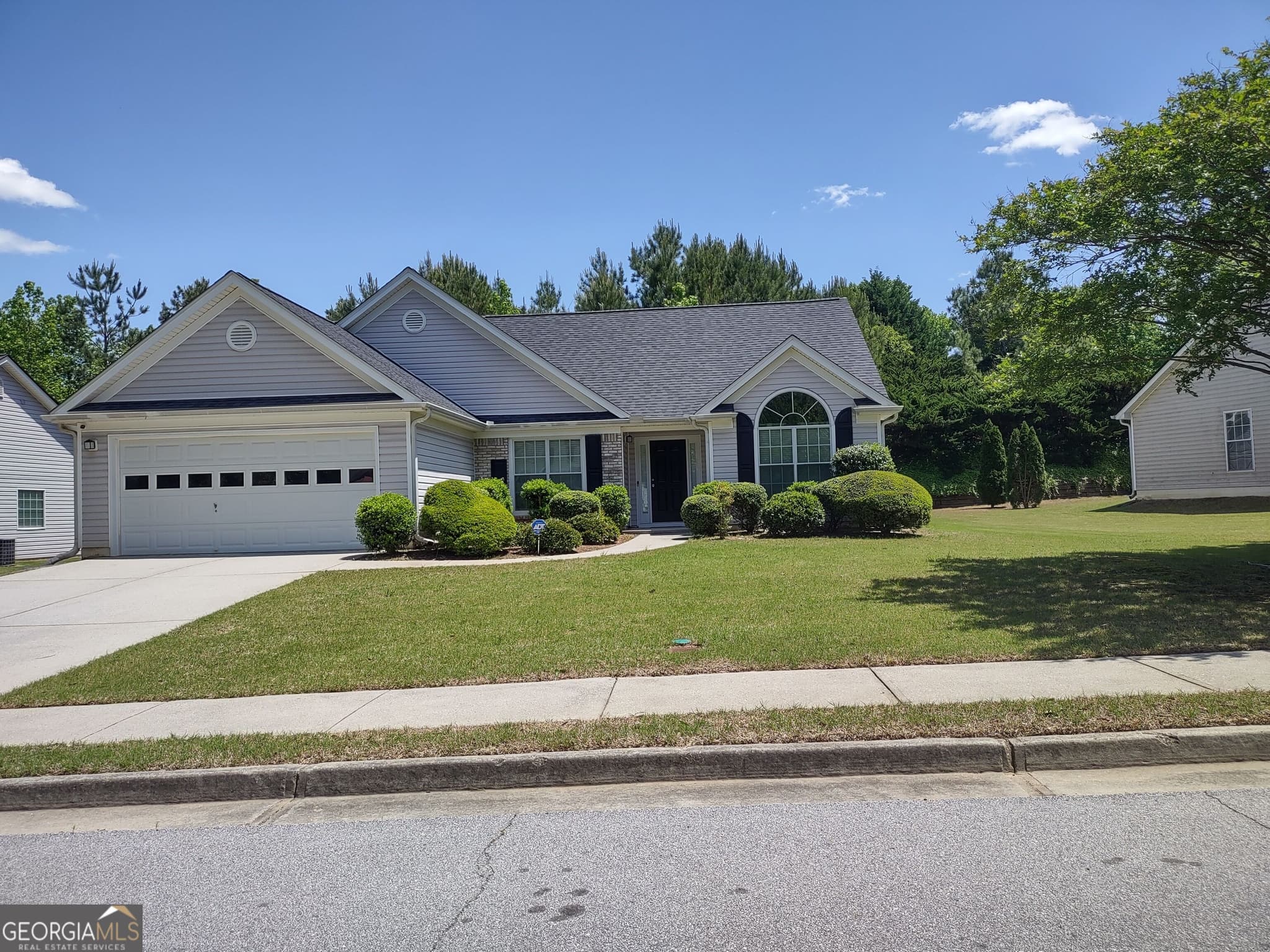 3 bedroom, 2 bathroom, 1,580 sq ft single family residence for rent at 1930 charleston oak Circle, Lawrenceville, GA 30043 for $2,199 a month — photo 1 of 1