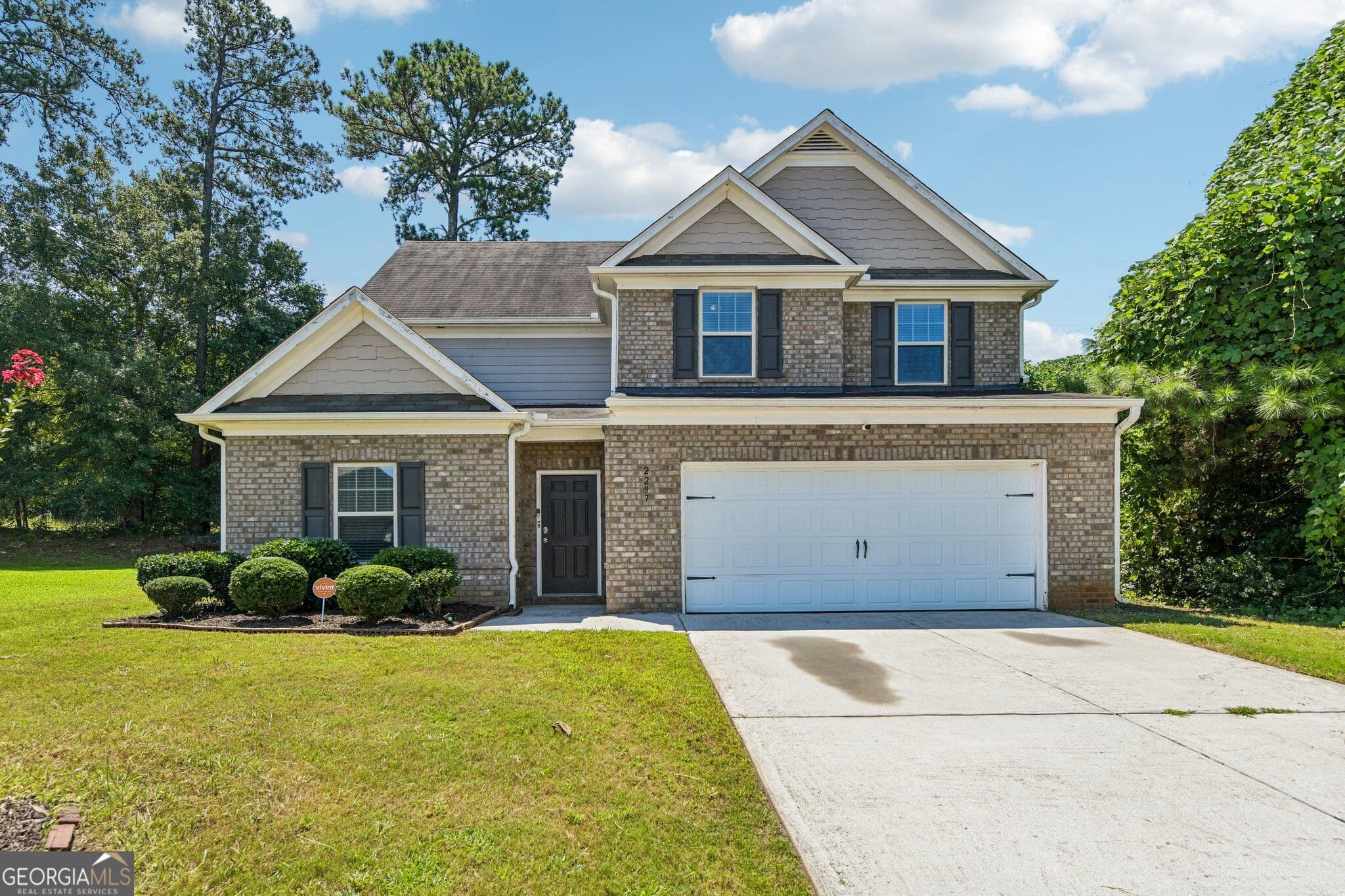 4 bedroom, 2.5 bathroom, 2,284 sq ft single family residence for sale at 2297 Clapton Court, Jonesboro, GA 30236