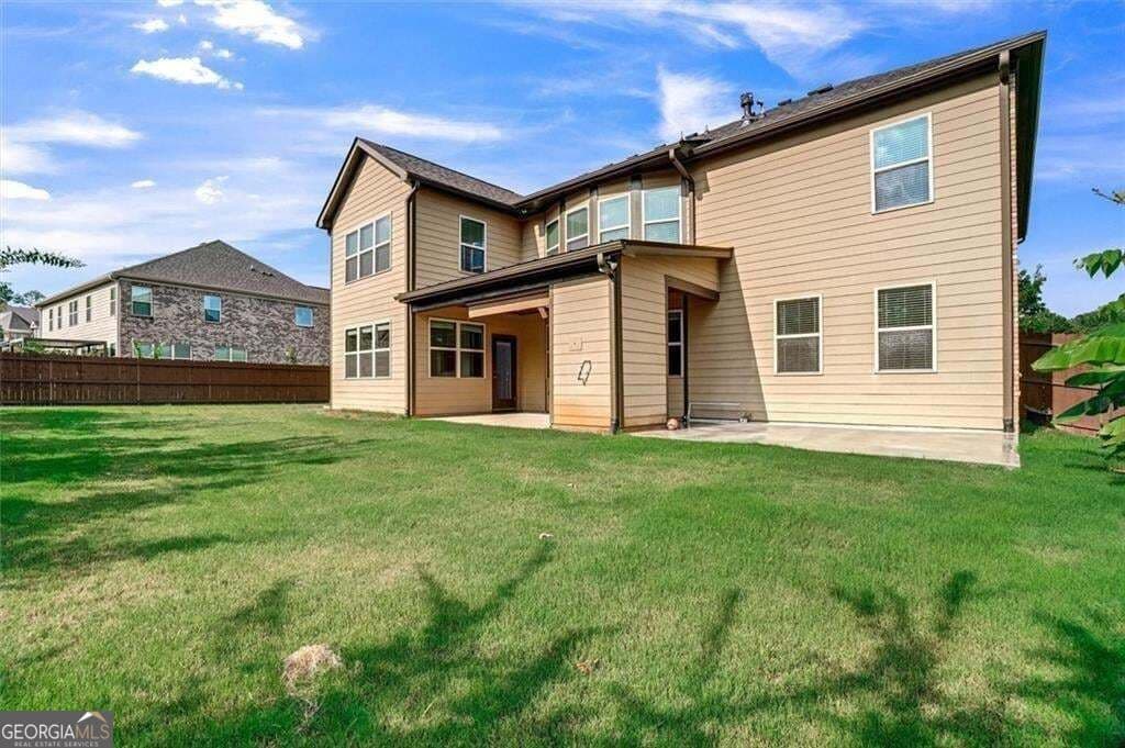 5 bedroom, 4 bathroom, 4,357 sq ft single family residence for sale at 1820 Stonington Drive, Cumming, GA 30041 — photo 9