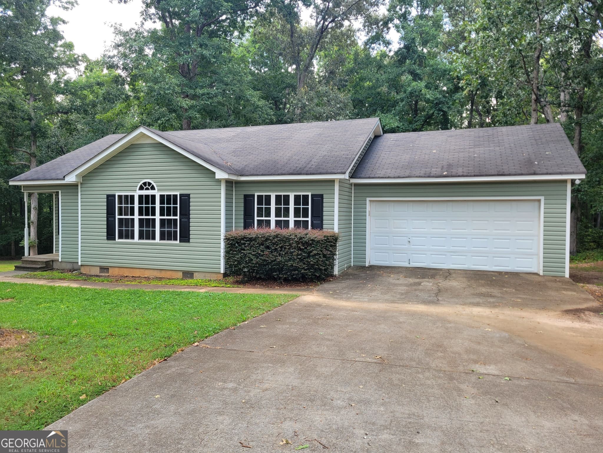 3 bedroom, 2 bathroom, 1,252 sq ft single family residence for rent at 518 Carl Cedar Hill Road, Winder, GA 30680 for $1,695 a month — photo 1 of 12