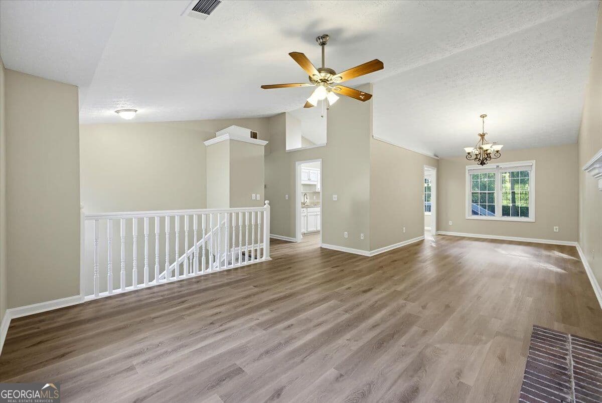 4 bedroom, 3 bathroom, 2,082 sq ft single family residence for sale at 334 Hill S Pointe Court, Bethlehem, GA 30620 — photo 9