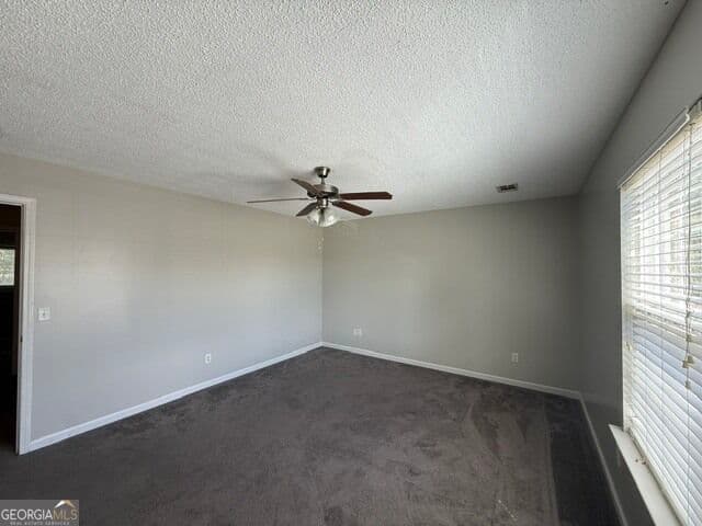 3 bedroom, 3.5 bathroom, 1,590 sq ft townhouse for sale at 605 Glade Fern Way, Tifton, GA 31794 — photo 9
