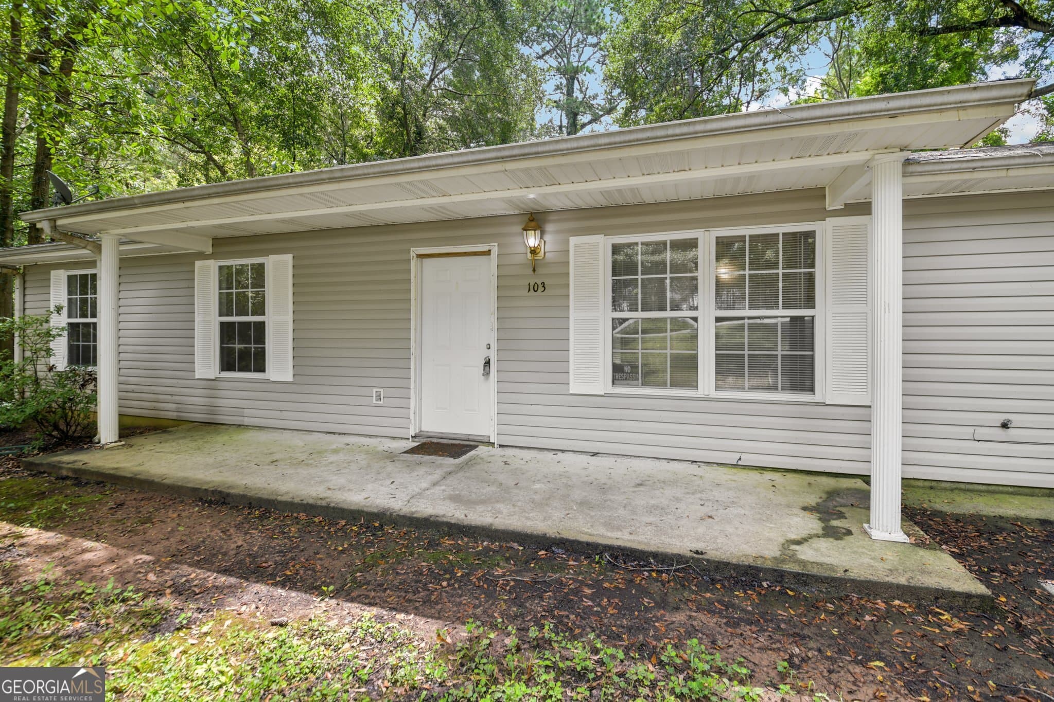 3 bedroom, 2 bathroom, 1,410 sq ft single family residence for sale at 103 N Circle Drive, Ellenwood, GA 30294 — photo 7