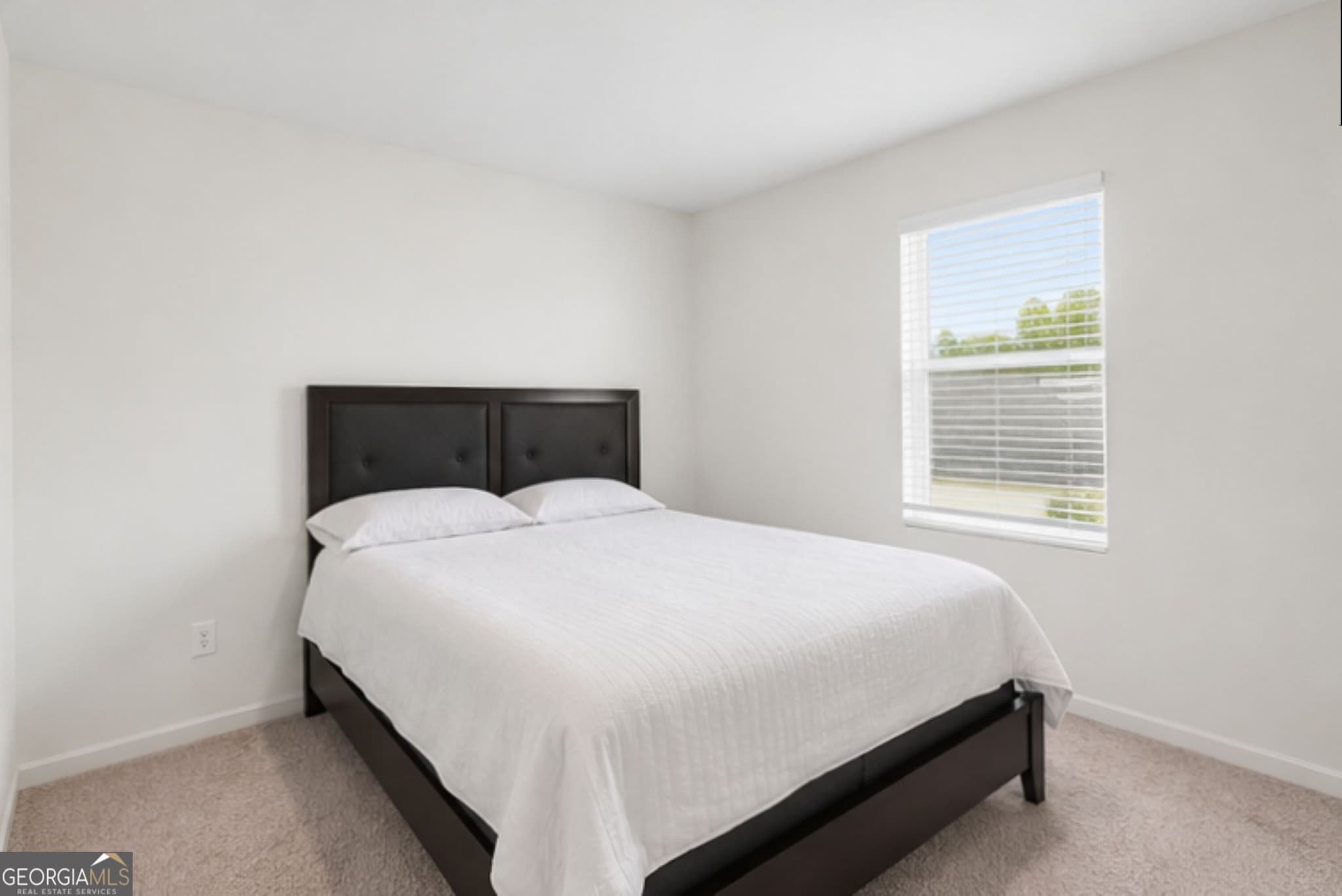 5 bedroom, 3 bathroom, 2,232 sq ft single family residence for rent at 626 Tudor Street, Kingston, GA 30145 for $2,695 a month — photo 3