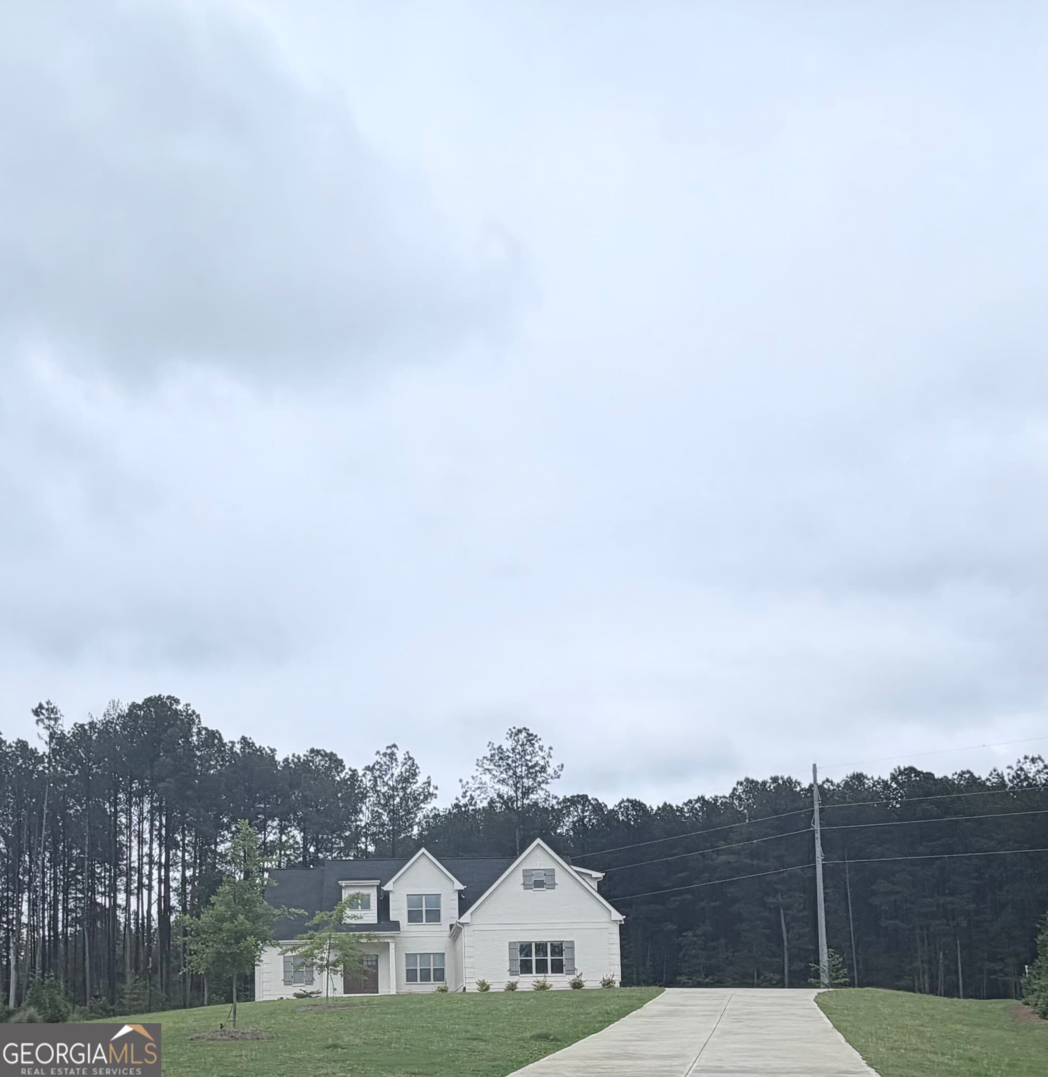 5 bedroom, 4 bathroom, 2,887 sq ft single family residence for sale at 2342 Beebalm Drive, Statham, GA 30666 — photo 2