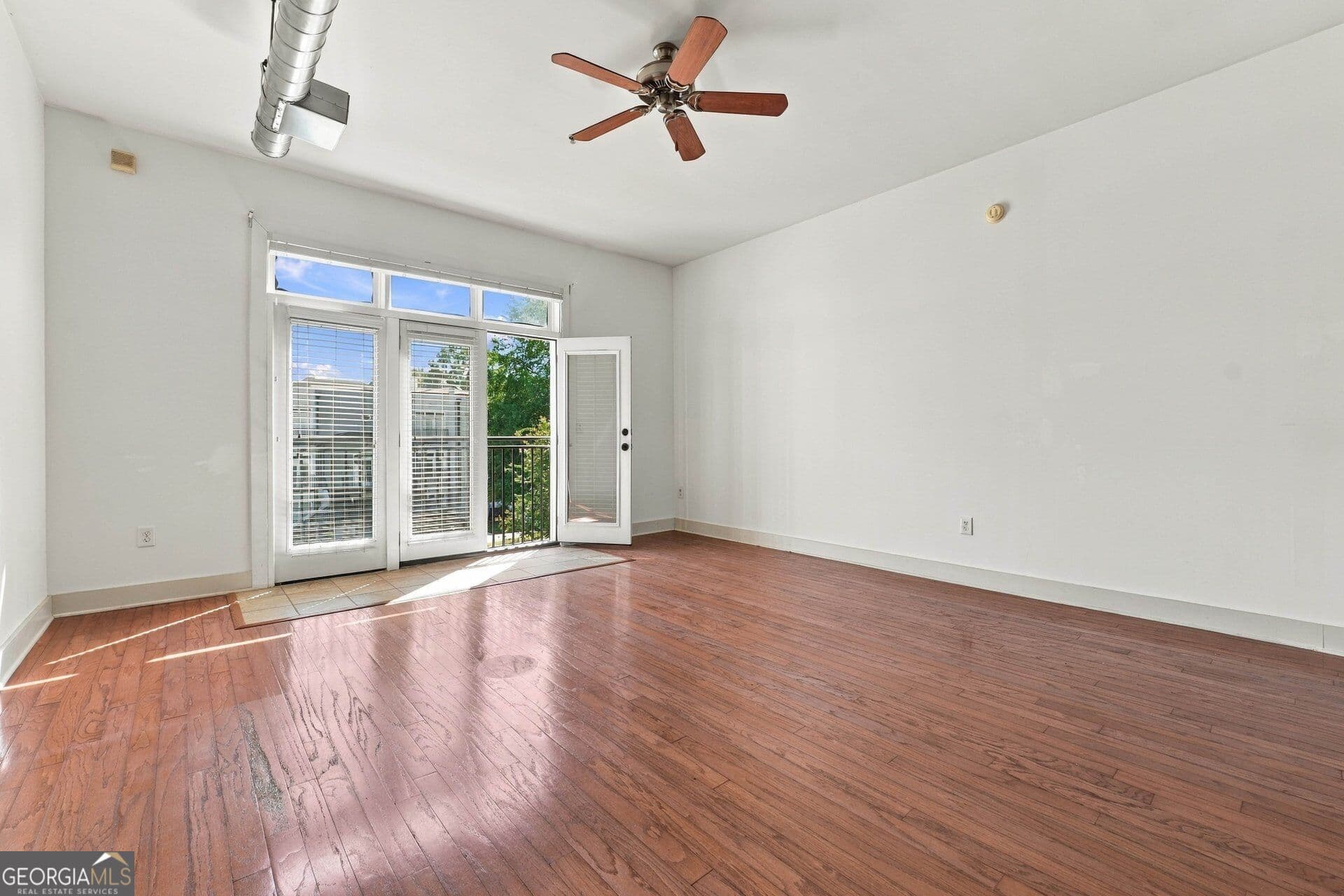 1 bedroom, 1 bathroom, 750 sq ft condominium for sale at 502 Pryor Street 302, Atlanta, GA 30312 — photo 6