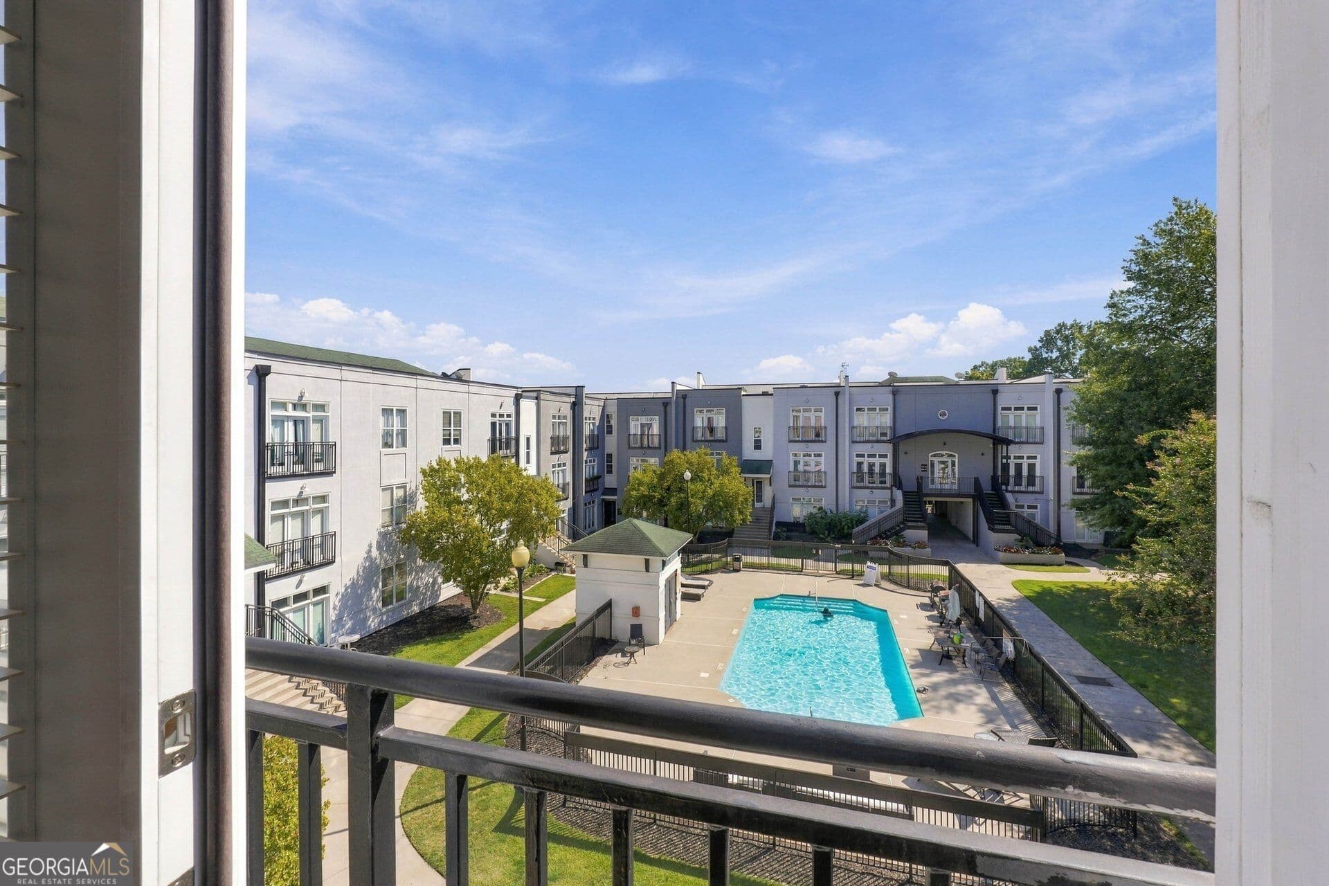 1 bedroom, 1 bathroom, 750 sq ft condominium for sale at 502 Pryor Street 302, Atlanta, GA 30312 — photo 3