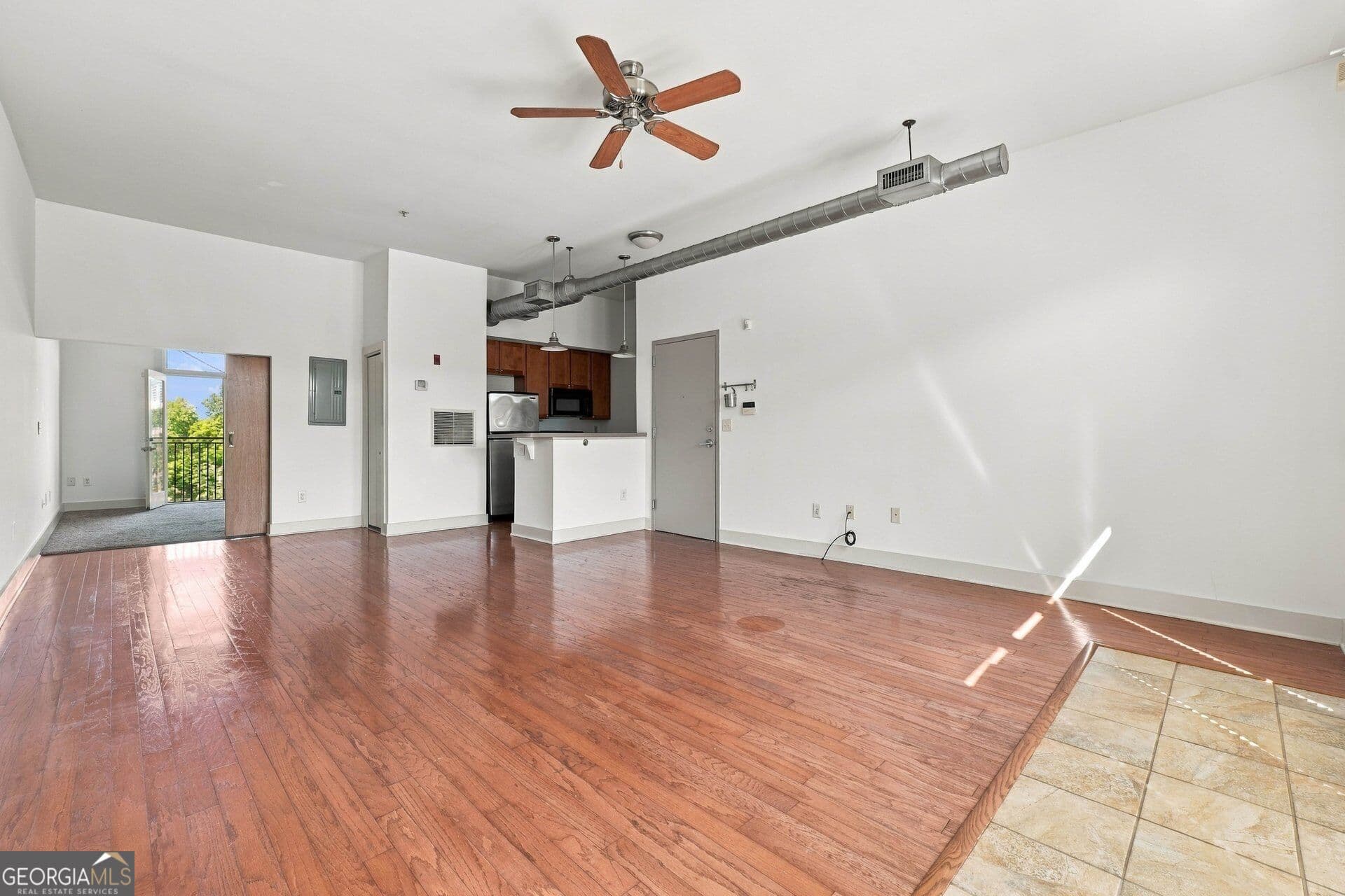 1 bedroom, 1 bathroom, 750 sq ft condominium for sale at 502 Pryor Street 302, Atlanta, GA 30312 — photo 5