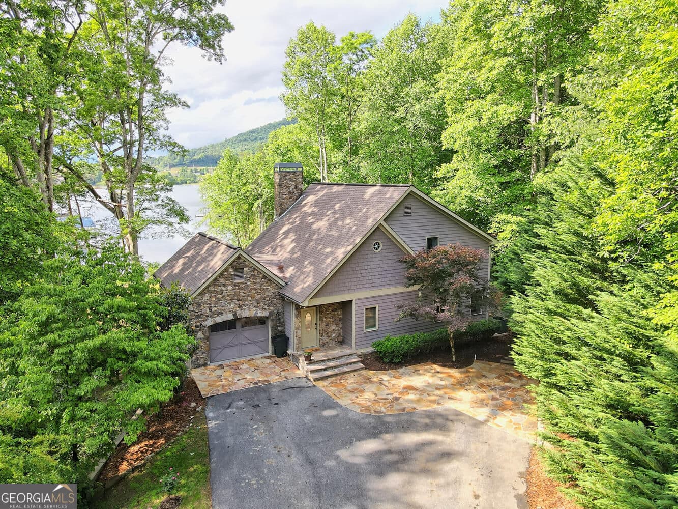 3 bedroom, 3.5 bathroom, 4,711 sq ft single family residence for rent at 1189 Sunnyside Road, Hiawassee, GA 30546 for $5,000 a month — photo 1 of 1