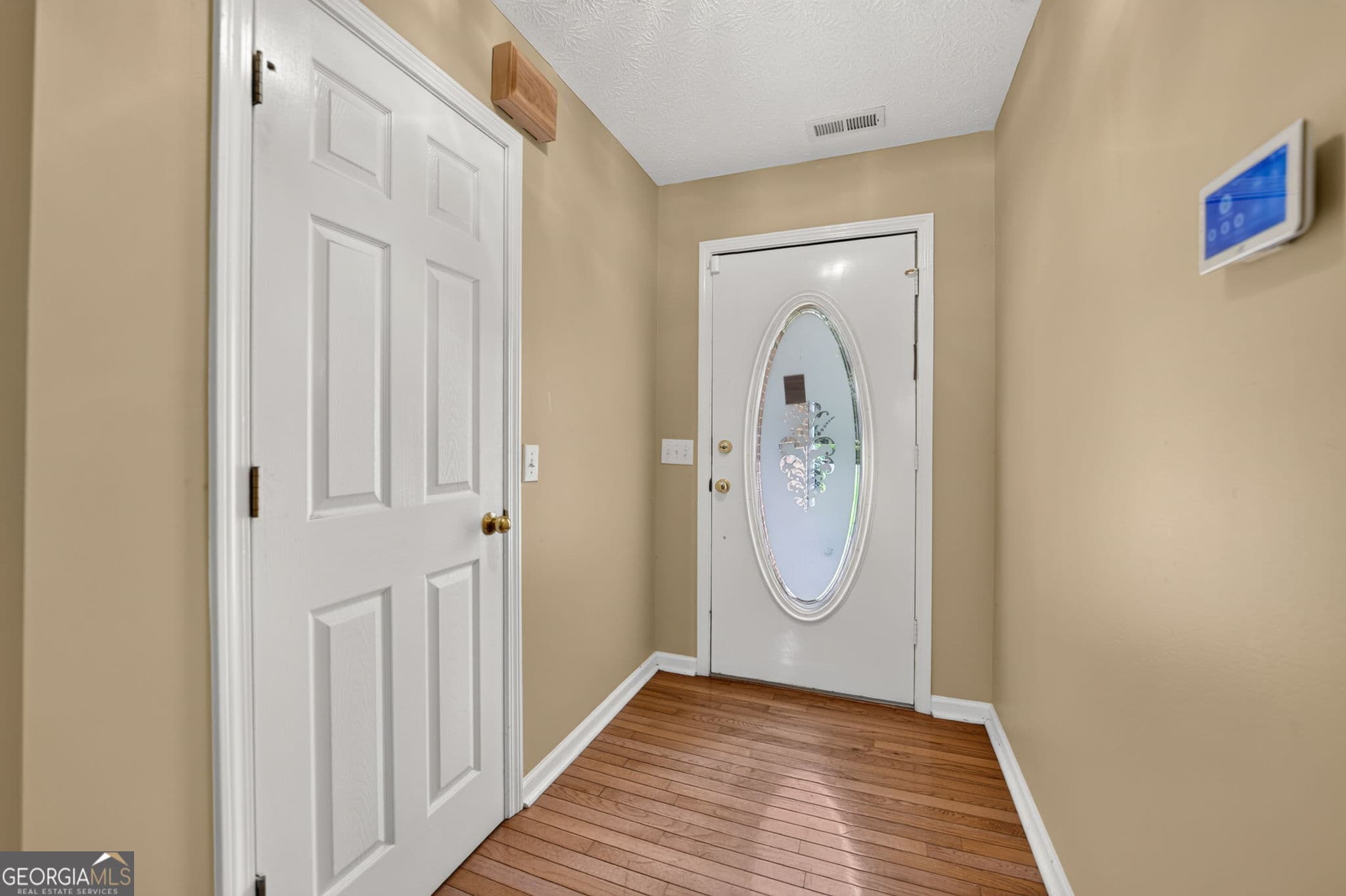 4 bedroom, 3 bathroom, 3,682 sq ft single family residence for sale at 115 Hamilton Drive, Newnan, GA 30263 — photo 6