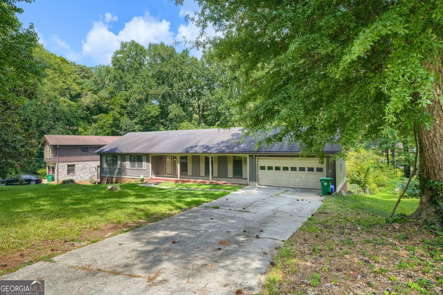 4 bedroom, 3 bathroom, 2,176 sq ft single family residence for sale at 4634 S Hope Springs Road, Stone Mountain, GA 30083 — photo 4