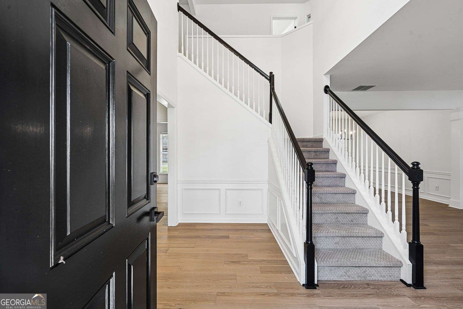 4 bedroom, 2.5 bathroom, 2,421 sq ft single family residence for sale at 941 Bendleton Drive, Woodstock, GA 30188 — photo 6