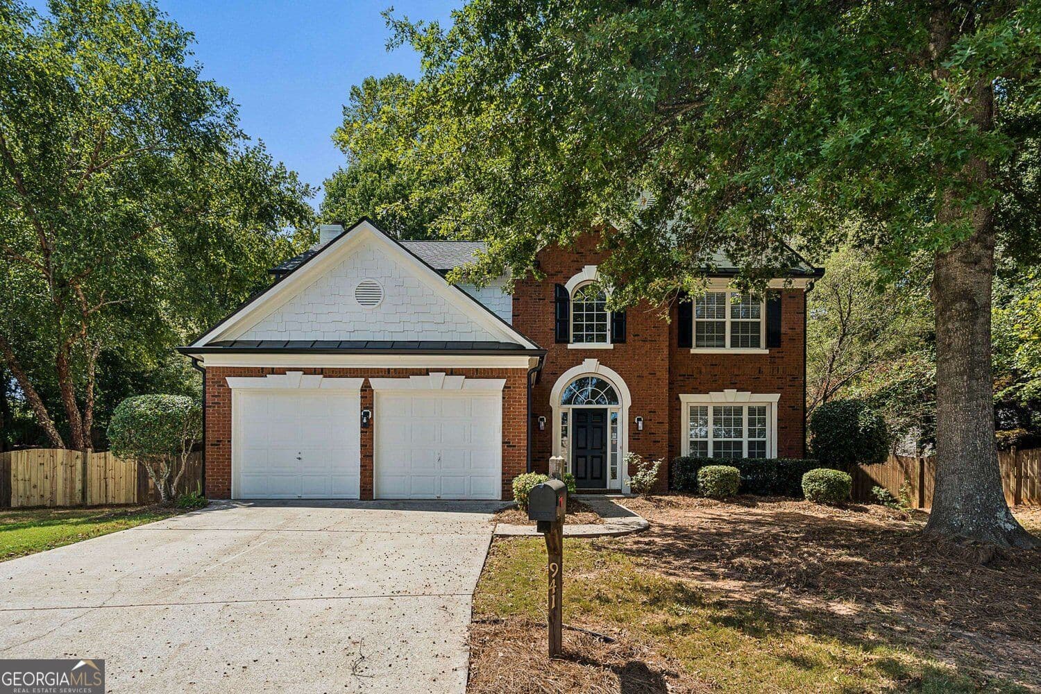 4 bedroom, 2.5 bathroom, 2,421 sq ft single family residence for sale at 941 Bendleton Drive, Woodstock, GA 30188 — photo 1 of 34