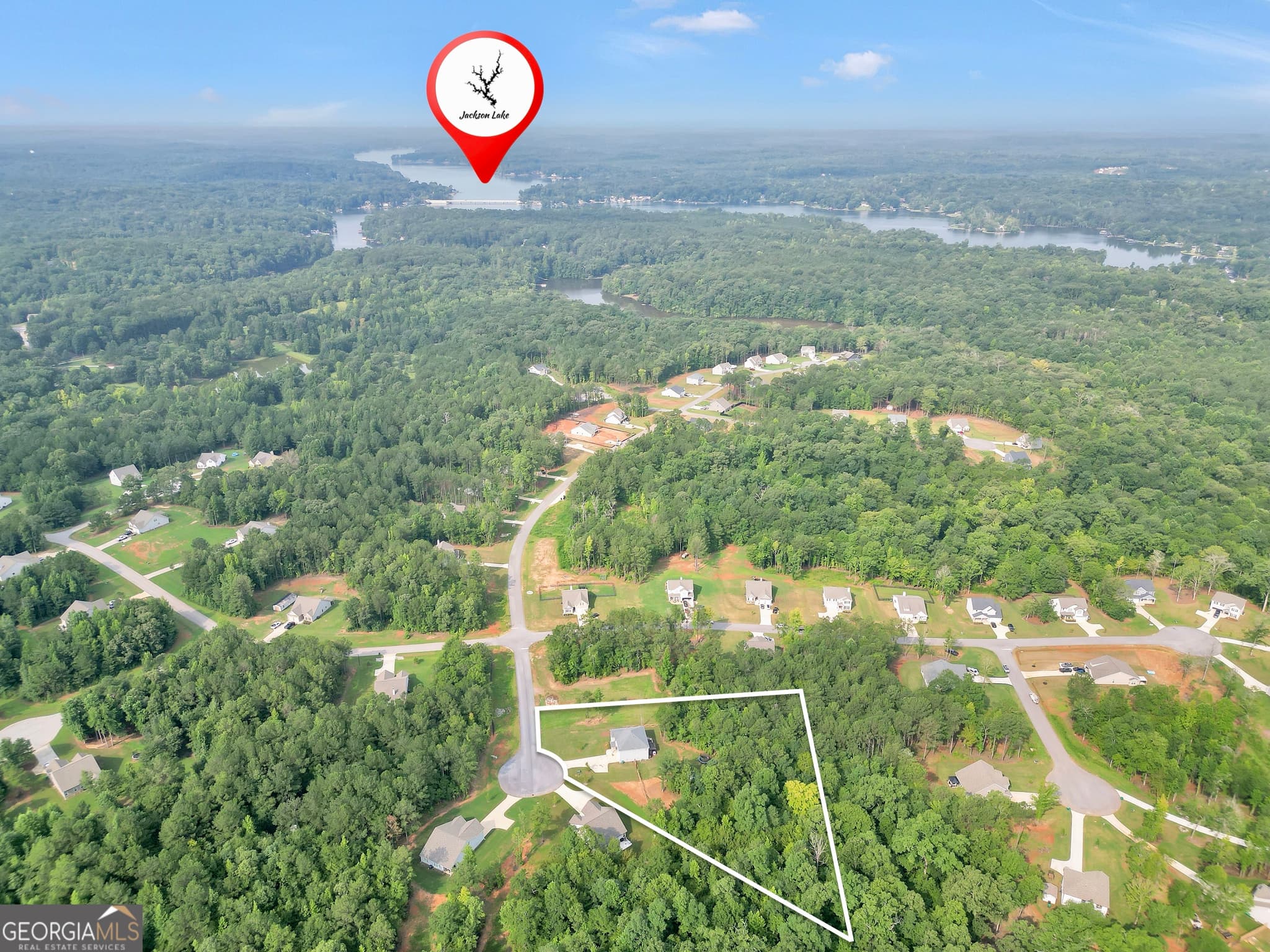 5 bedroom, 4 bathroom, 2,595 sq ft single family residence for sale at 201 Cooper Drive, Mansfield, GA 30055 — photo 10