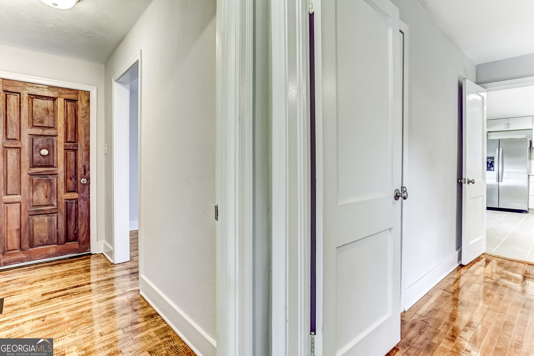 3 bedroom, 1 bathroom, 1,798 sq ft single family residence for sale at 1928 Skidaway Road, Savannah, GA 31404 — photo 6