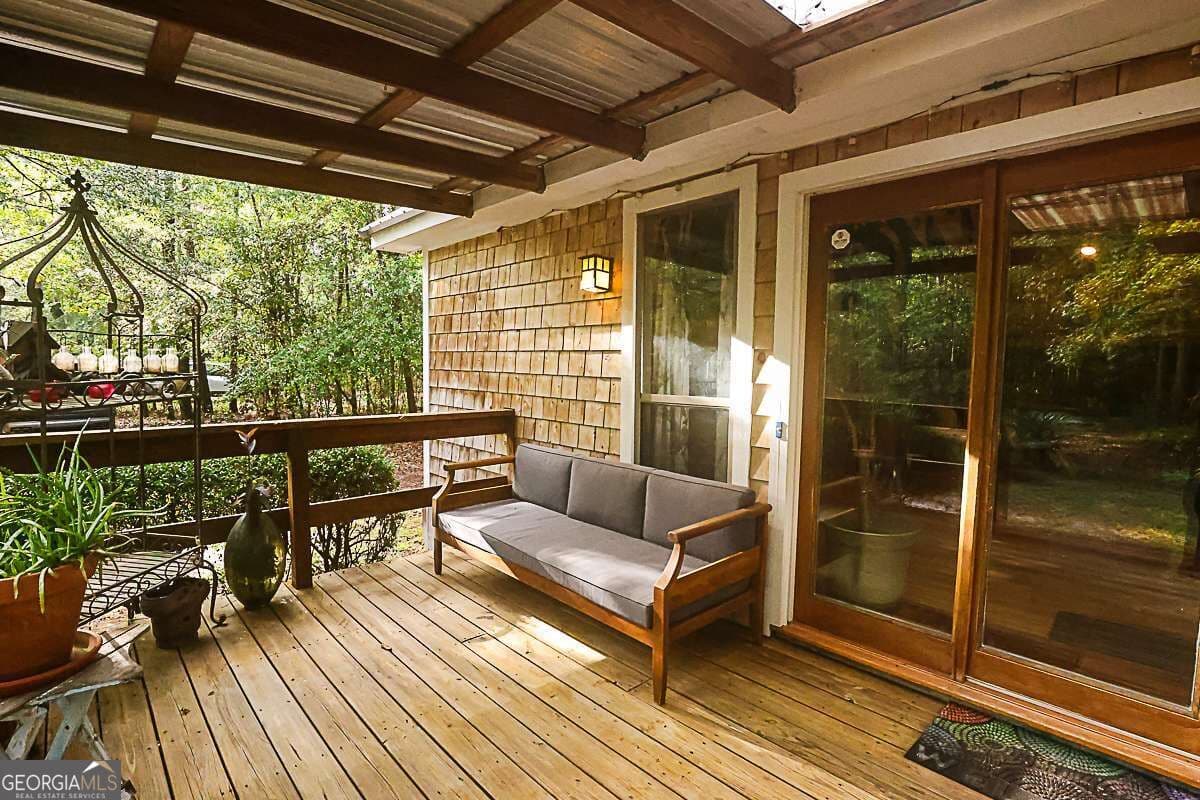 3 bedroom, 2 bathroom, 1,236 sq ft cabin,single family residence for sale at 401 Noel C Conaway Road, Guyton, GA 31312 — photo 6