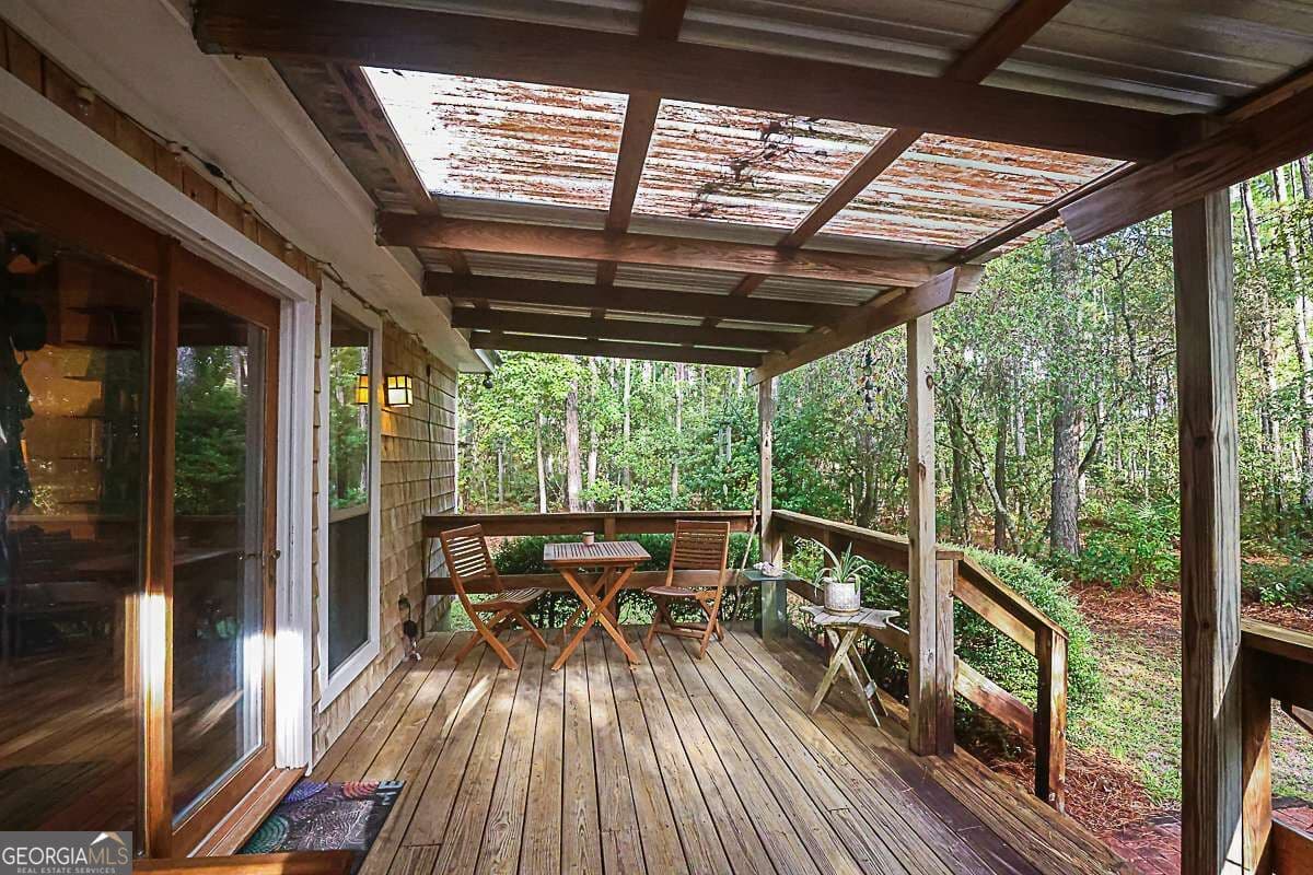 3 bedroom, 2 bathroom, 1,236 sq ft cabin,single family residence for sale at 401 Noel C Conaway Road, Guyton, GA 31312 — photo 7