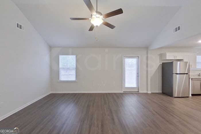 3 bedroom, 2 bathroom, 1,544 sq ft single family residence for rent at 114 Western Red Cedar Drive, Springfield, GA 31329 for $1,925 a month — photo 2
