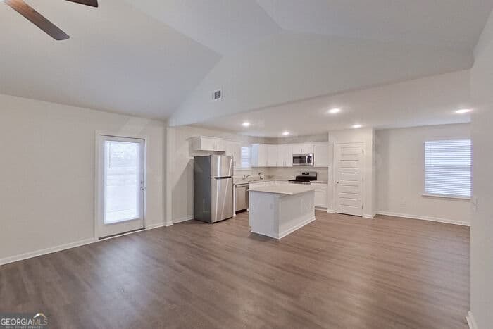 3 bedroom, 2 bathroom, 1,544 sq ft single family residence for rent at 114 Western Red Cedar Drive, Springfield, GA 31329 for $1,925 a month — photo 5