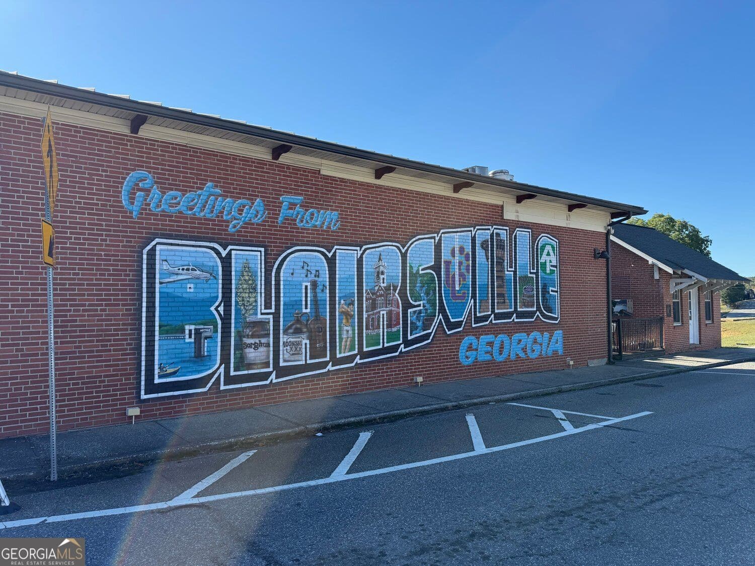 2 bedroom, 1 bathroom, 1,708 sq ft single family residence for sale at 269 Kimsey Street, Blairsville, GA 30512 — photo 7
