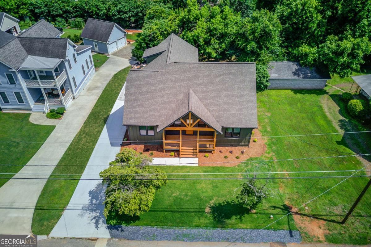 4 bedroom, 3.5 bathroom, 2,454 sq ft single family residence for sale at 195 Elm Street, Jefferson, GA 30549 — photo 3