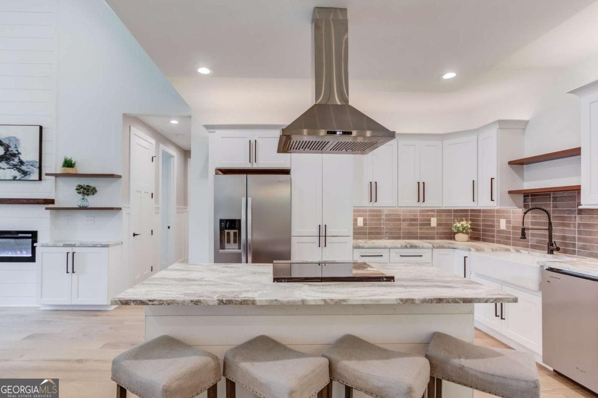 4 bedroom, 3.5 bathroom, 2,454 sq ft single family residence for sale at 195 Elm Street, Jefferson, GA 30549 — photo 9