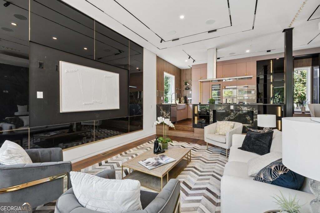 4 bedroom, 4 bathroom, 3,096 sq ft single family residence for rent at 204 South Avenue A, Atlanta, GA 30315 for $4,000 a month — photo 2
