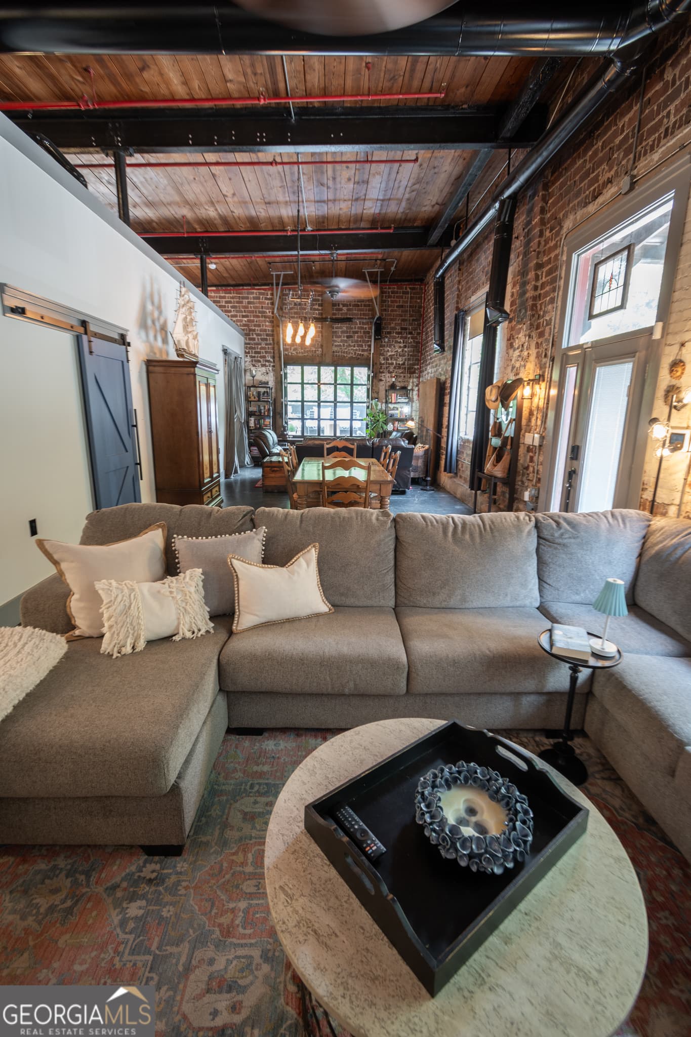1 bedroom, 1.5 bathroom, 1,632 sq ft loft,condominium for sale at 585 White Circle 32, Athens, GA 30605 — photo 8