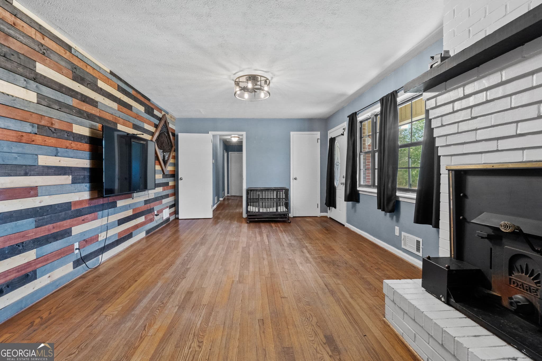 4 bedroom, 2 bathroom, 1,558 sq ft single family residence for sale at 478 Liberty Hill Road, Milner, GA 30257 — photo 5