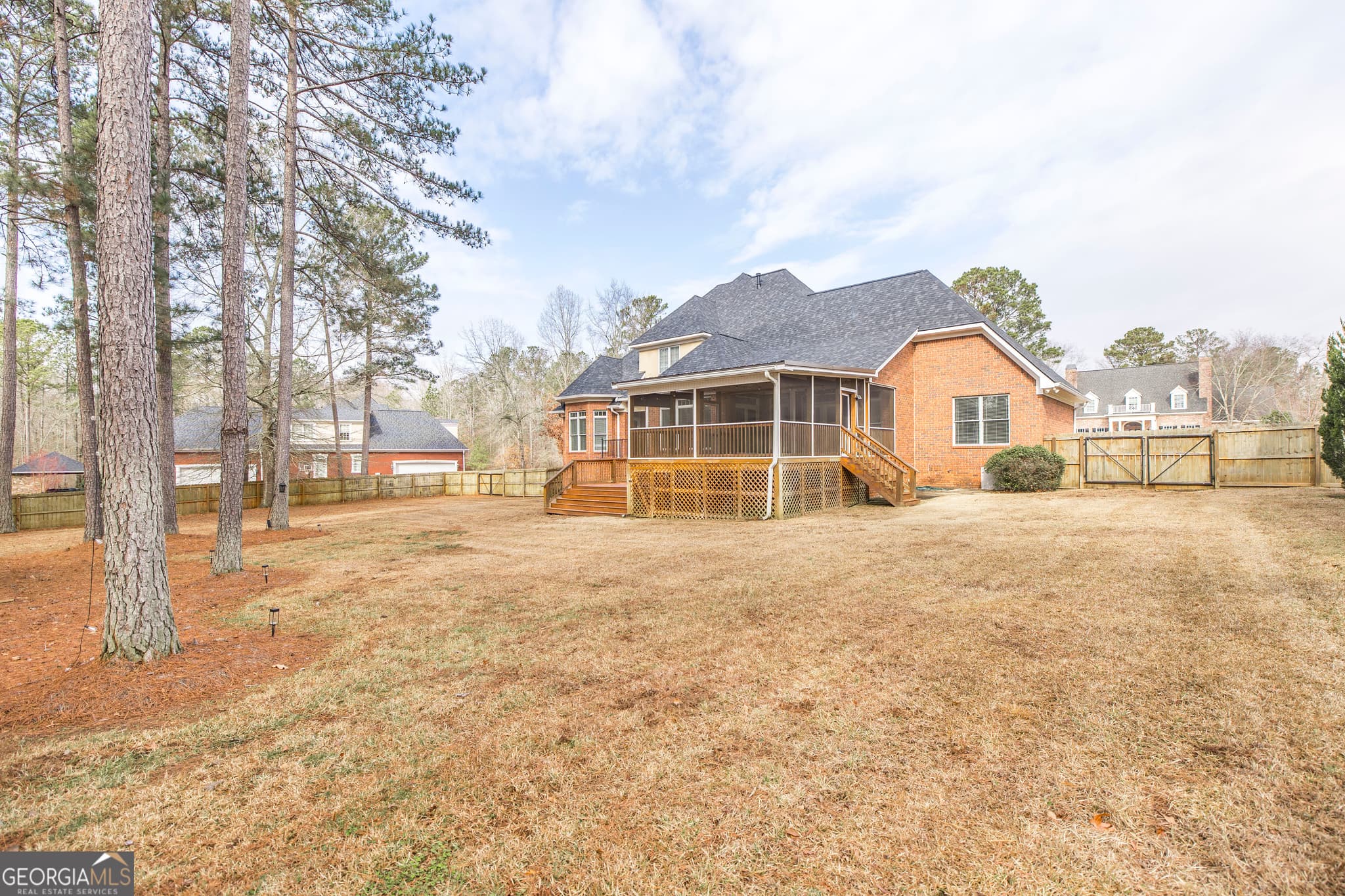 4 bedroom, 4.5 bathroom, 4,123 sq ft single family residence for sale at 720 Latrobe Way, Macon, GA 31220 — photo 3