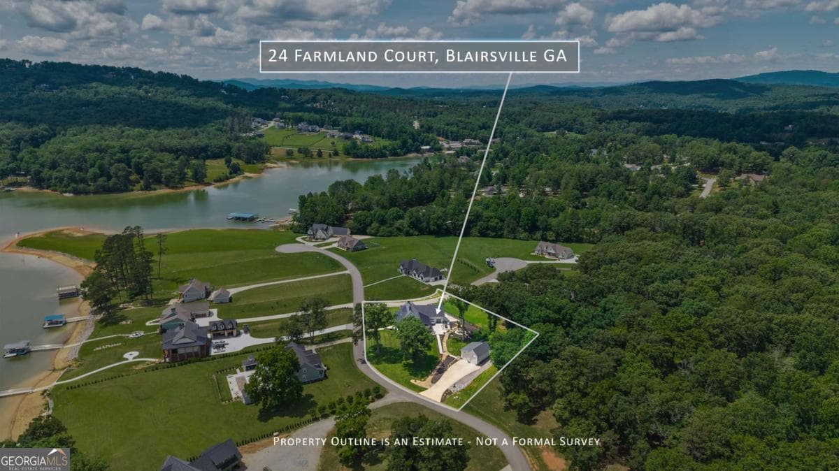5 bedroom, 3.5 bathroom, 3,463 sq ft single family residence for sale at 24 Farmland Court, Blairsville, GA 30512 — photo 6