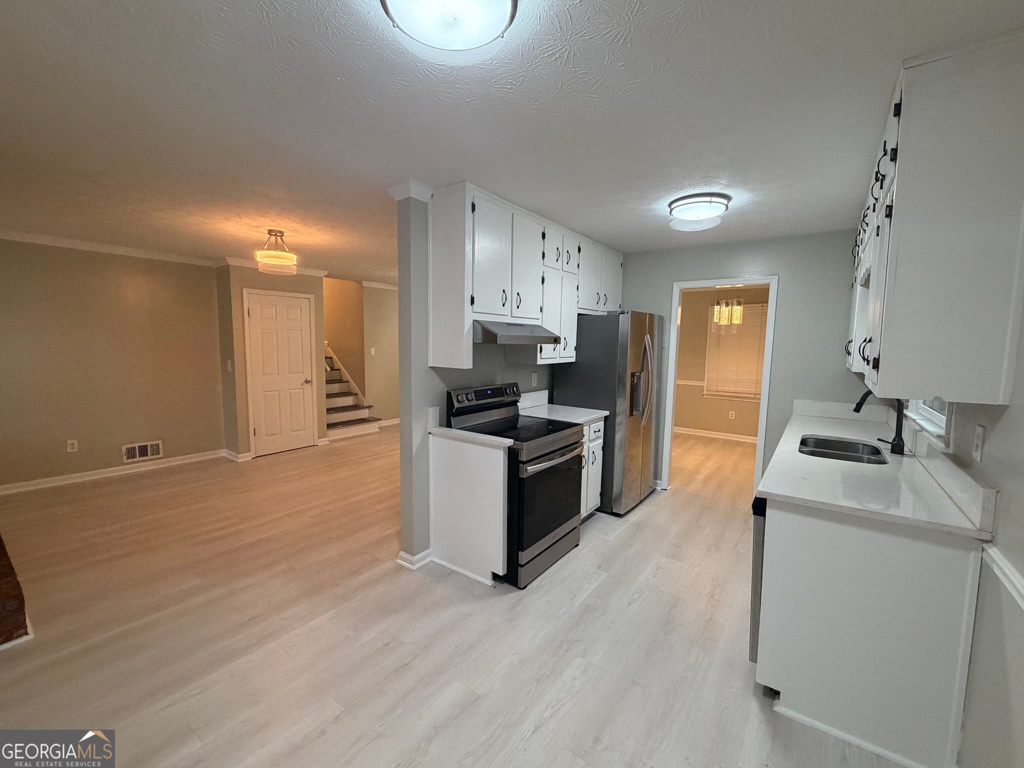 3 bedroom, 2 bathroom, 1,890 sq ft single family residence for rent at 4908 Cherokee Way, Conyers, GA 30094 for $1,800 a month — photo 5