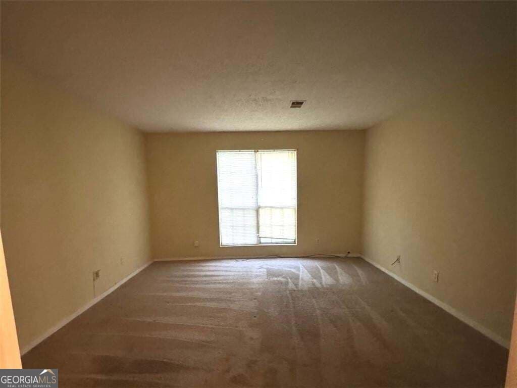 2 bedroom, 2 bathroom, 1,566 sq ft condominium for sale at 5539 Mountain Springs Circle, Stone Mountain, GA 30088 — photo 4