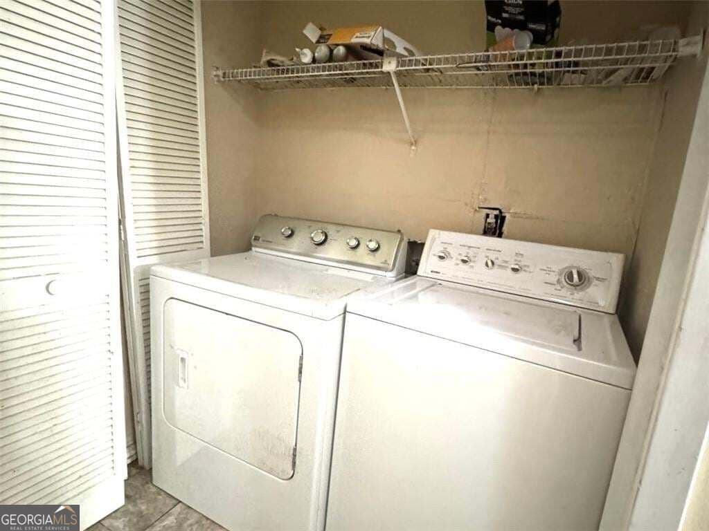 2 bedroom, 2 bathroom, 1,566 sq ft condominium for sale at 5539 Mountain Springs Circle, Stone Mountain, GA 30088 — photo 8